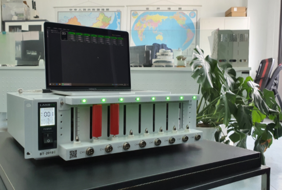 動(dòng)力電池測試系統(tǒng).png 動(dòng)力電池測試系統(tǒng).png